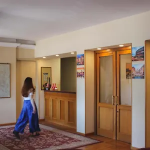 Hotel Oasi Santa Rosa, Rome